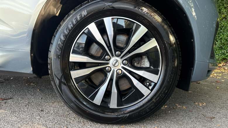 Volvo Xc60 2.0 T6 [350] RC PHEV Core Bright 5dr AWD Gtron Estate